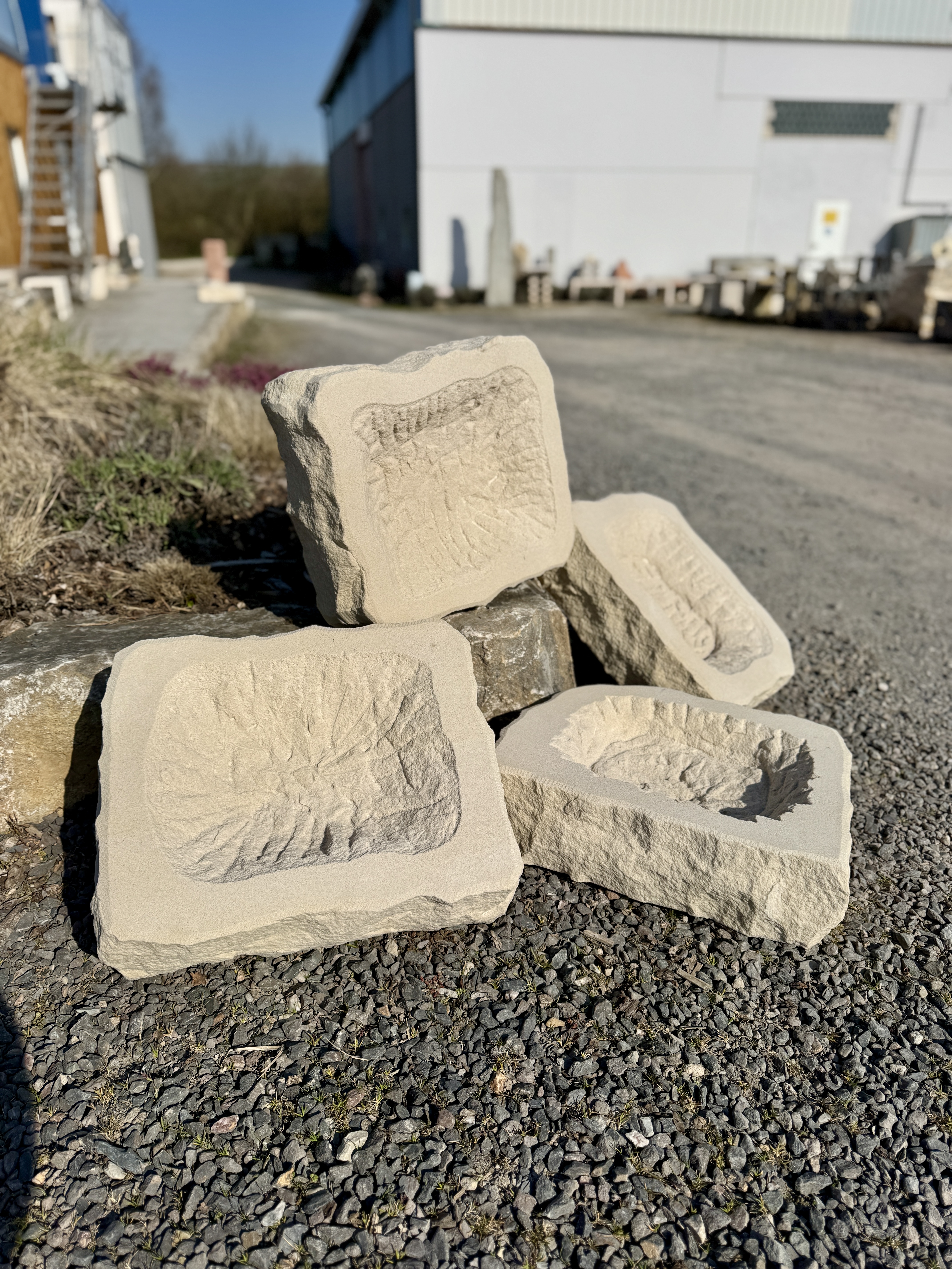 Vogeltränke "Sandstein Grau"